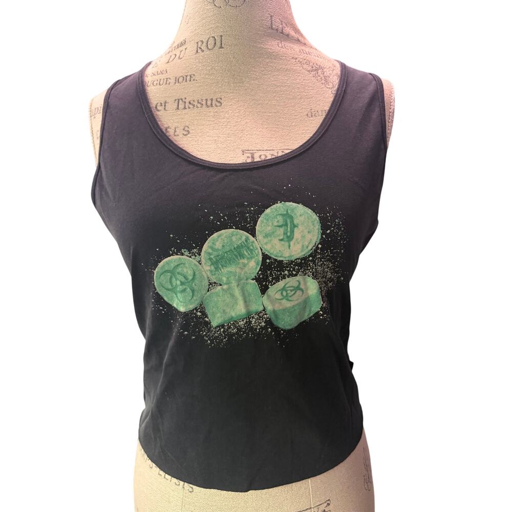 Darker Wavs Diatonic Knit Graphic Tank